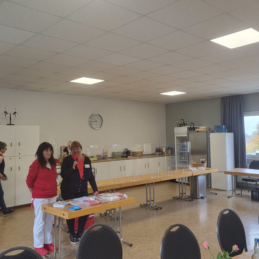 Frühstück in der AWO Wülfrath mit Besuch der Caritas Pflegestation Wülfrath