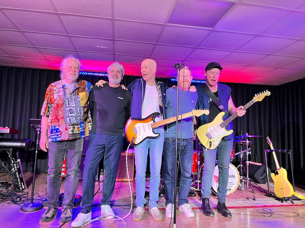 Till Hoheneder & The Slowhand All Stars 30. Januar 2026 19:00 Uhr